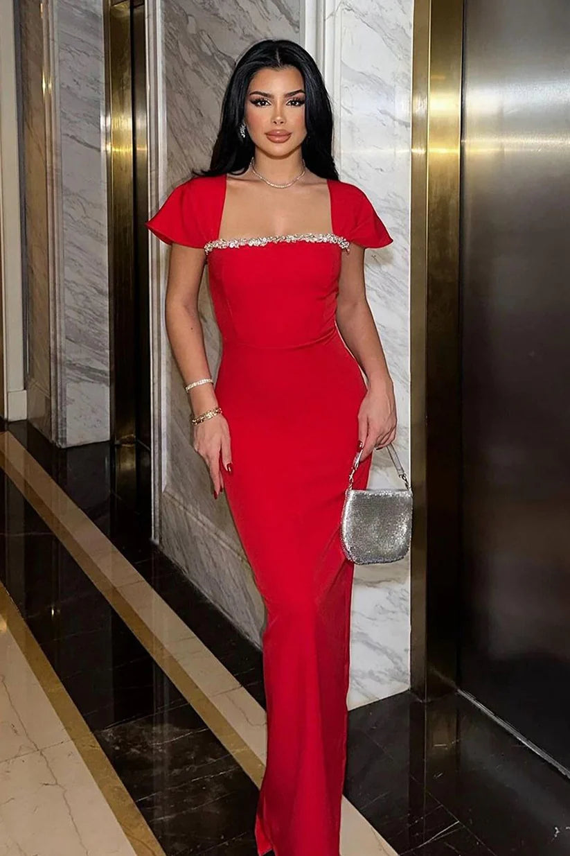THE TAKEOVER DRESS IN RED