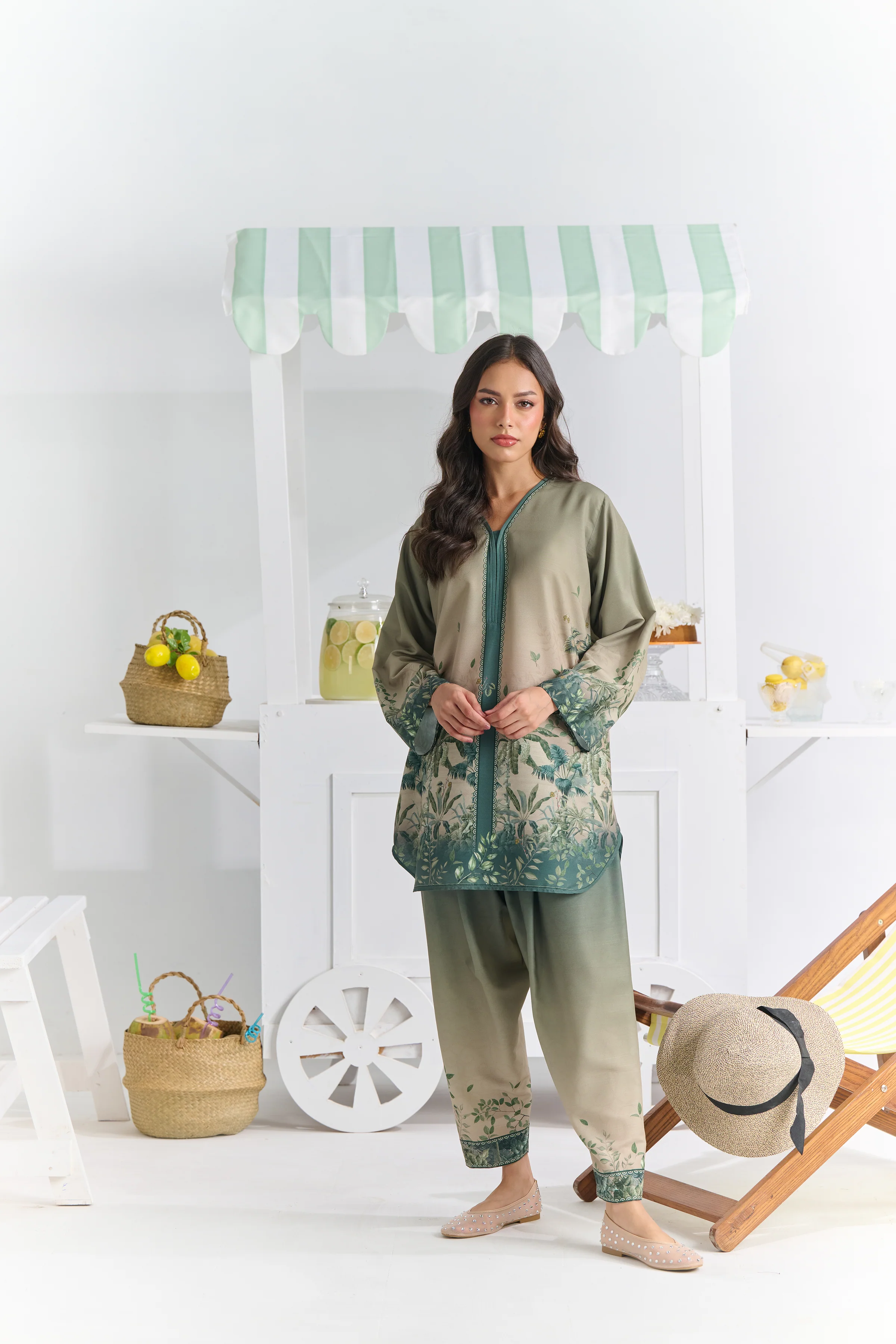 ARANYA CORD SET