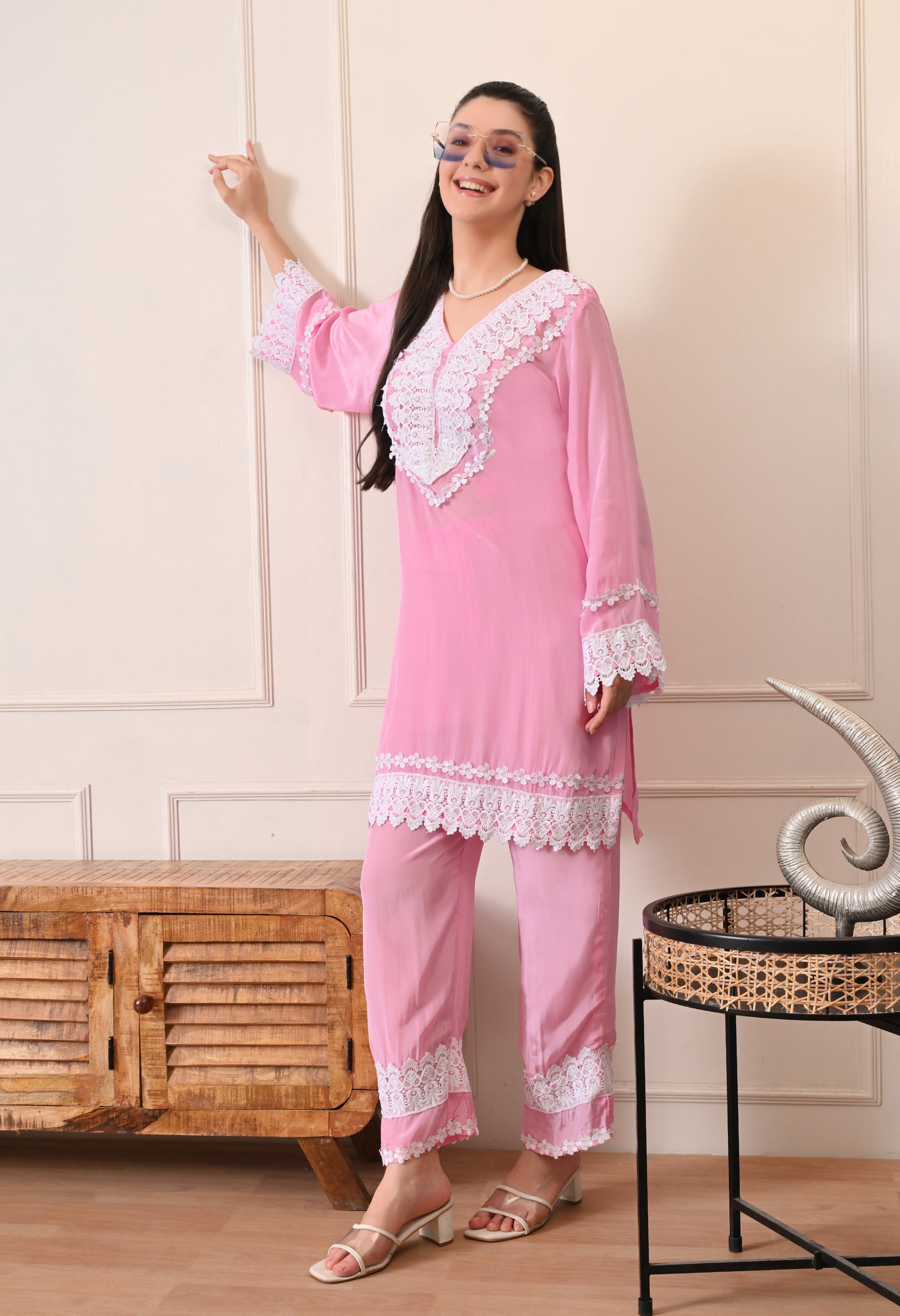 LACE AFFAIR CORD SET