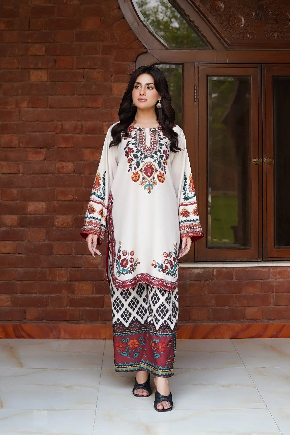 ZYNA SWISS COTTON CORD SET